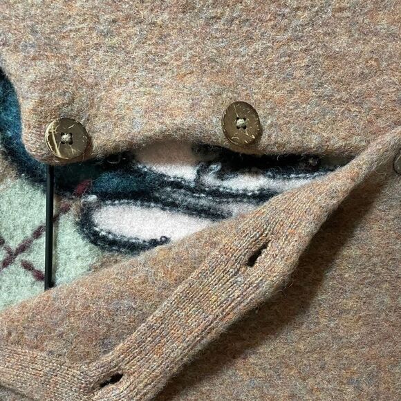 Vintage Disney Wool Snow White and The Seven Dwarfs Bashful Cardigan Sweater Siz - Picture 11 of 15